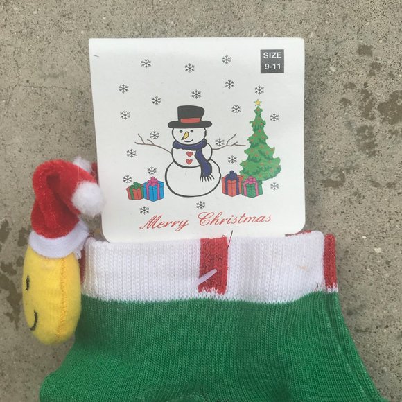 Bundle Sale! Christmas Smiley Socks NWOT - Picture 4 of 5